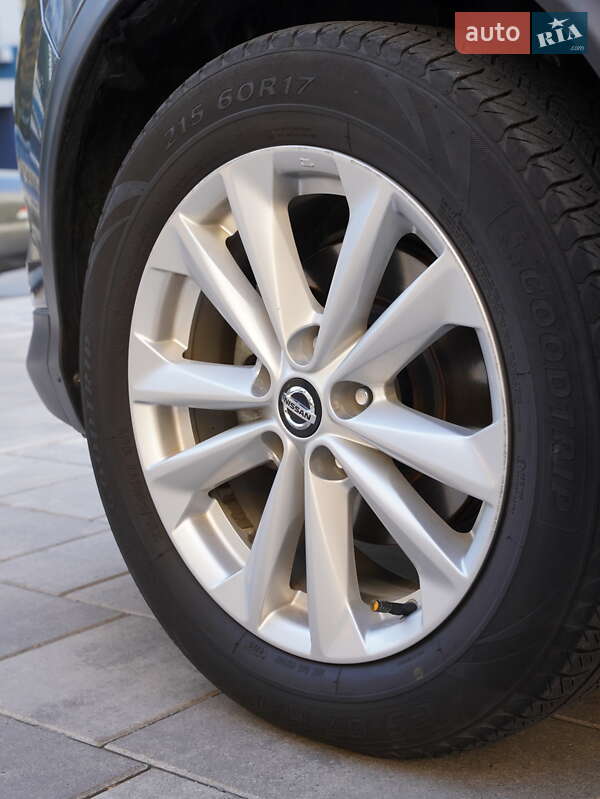 Nissan Rogue Sport 2019