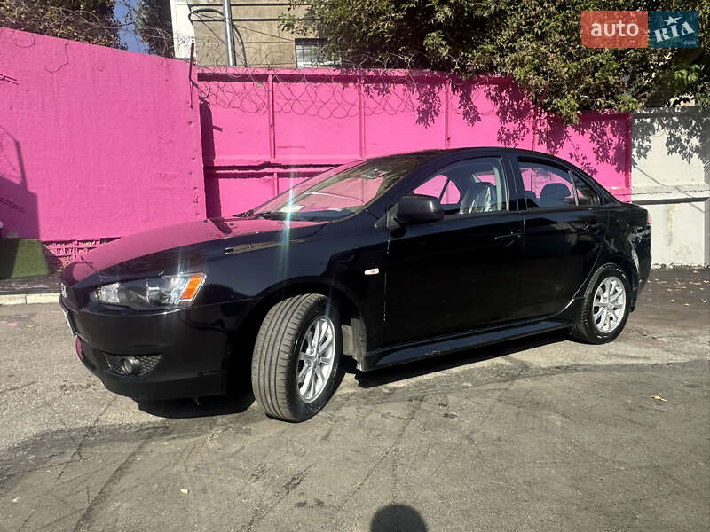 Mitsubishi Lancer 2011