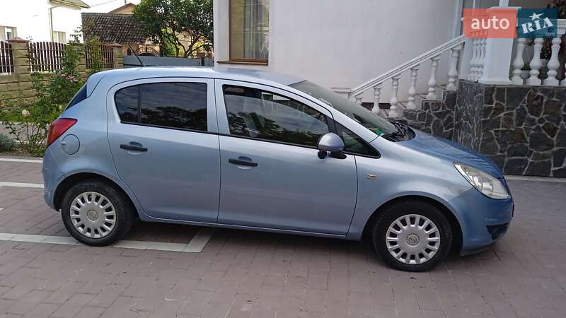 Opel Corsa 2009