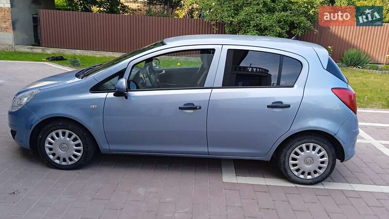 Opel Corsa 2009