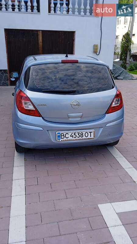 Opel Corsa 2009