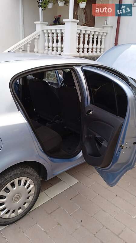 Opel Corsa 2009