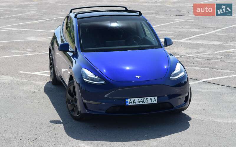 Tesla Model Y 2021