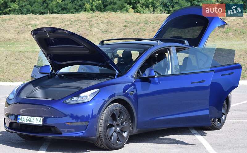 Tesla Model Y 2021
