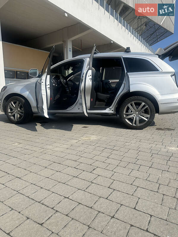 Audi Q7 2010