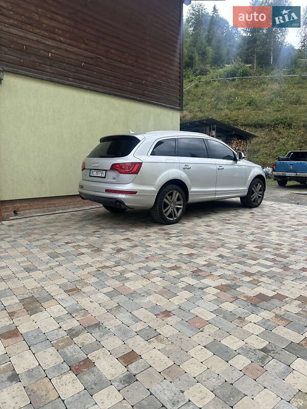Audi Q7 2010