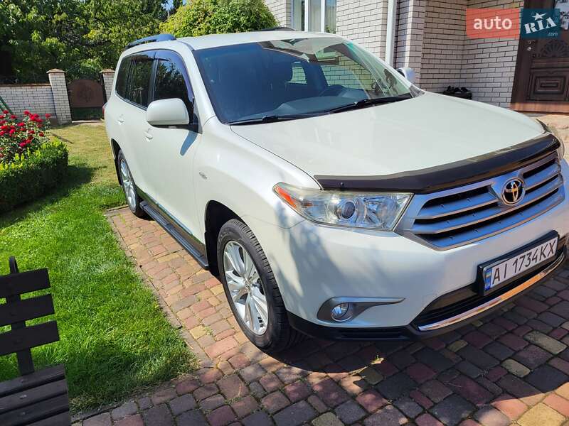 Toyota Highlander 2011