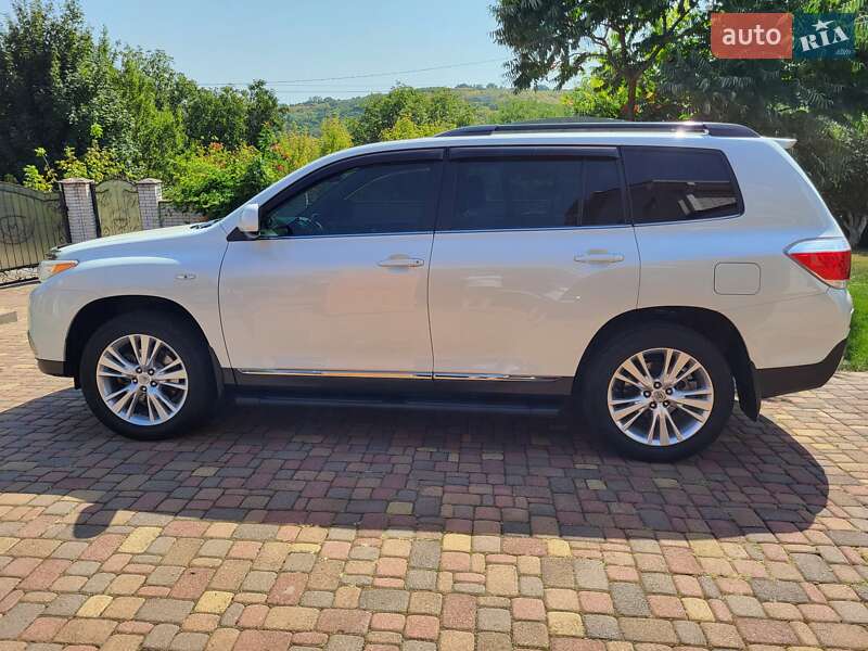 Toyota Highlander 2011
