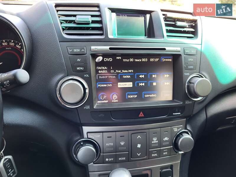 Toyota Highlander 2011