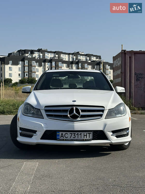 Mercedes-Benz C-Class 2013