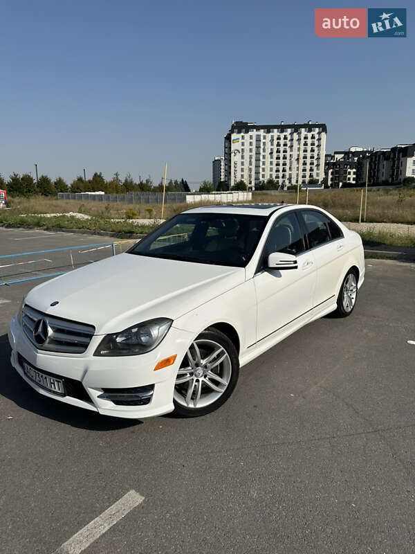 Mercedes-Benz C-Class 2013