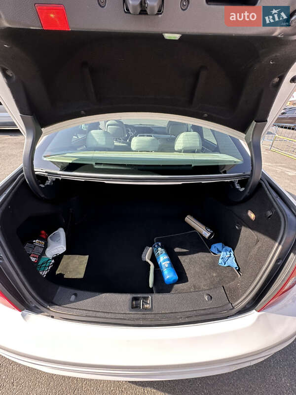 Mercedes-Benz C-Class 2013