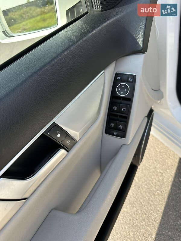 Mercedes-Benz C-Class 2013