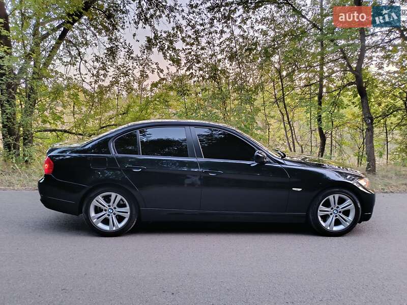 BMW 3 Series 2009