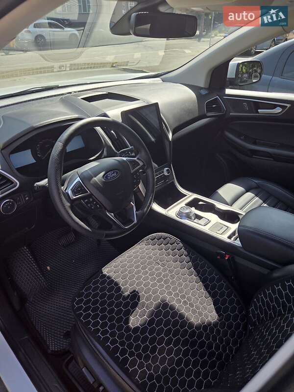 Ford Edge 2023