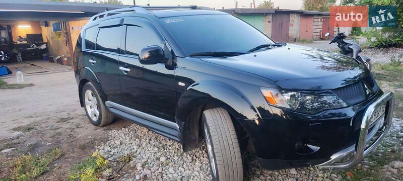 Mitsubishi Outlander 2009