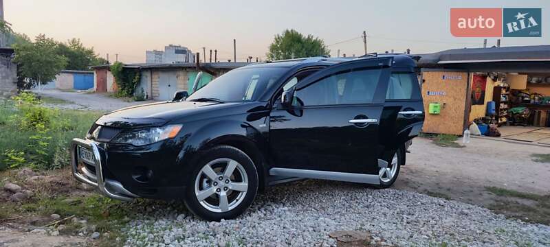 Mitsubishi Outlander 2009