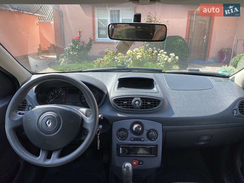 Renault Clio 2009