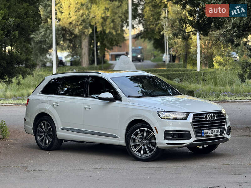 Audi Q7 2016