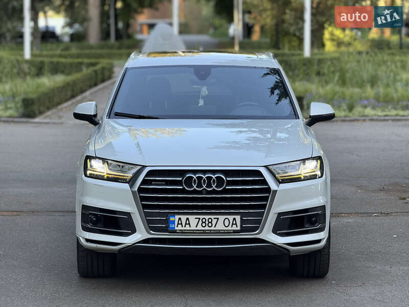 Audi Q7 2016
