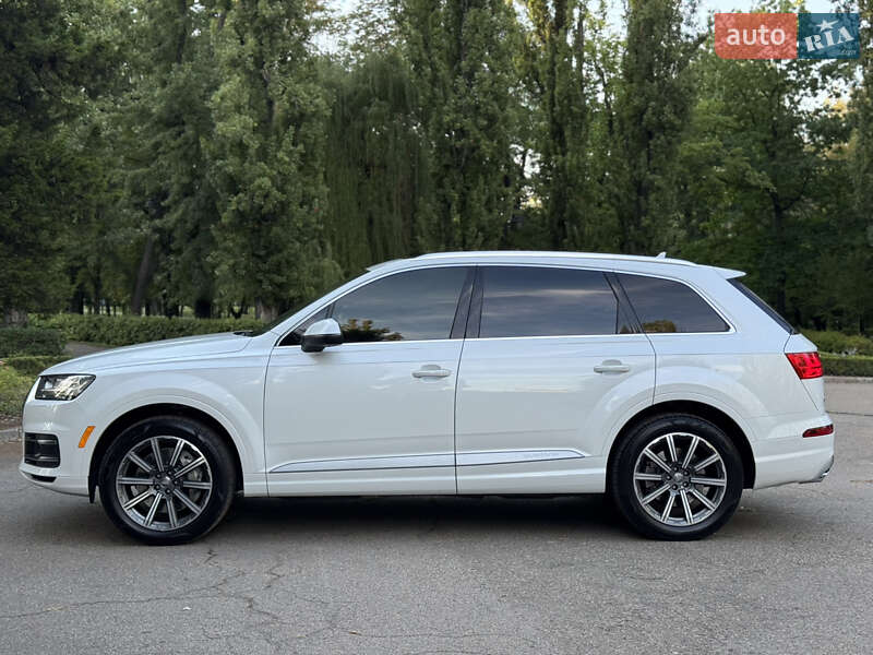 Audi Q7 2016