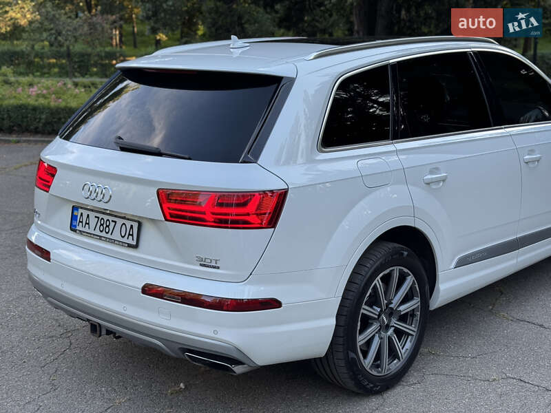 Audi Q7 2016