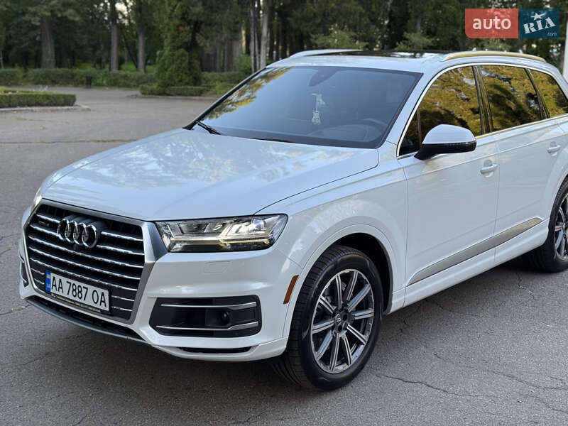 Audi Q7 2016