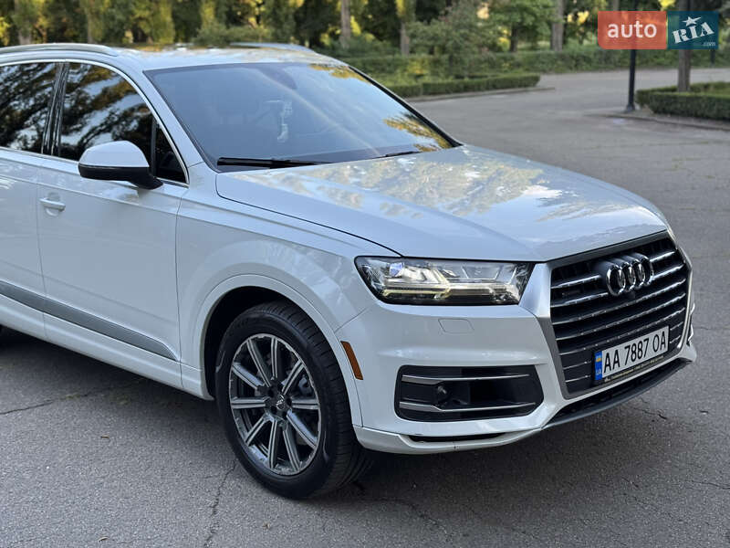 Audi Q7 2016