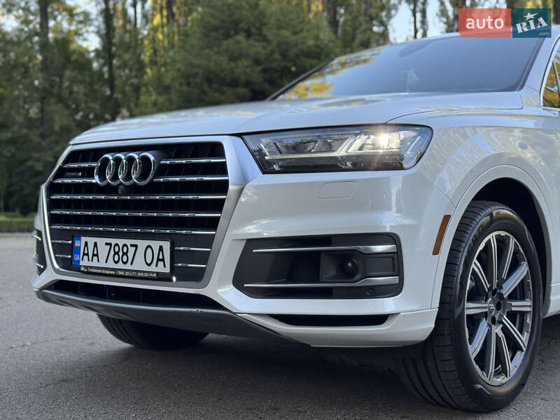 Audi Q7 2016