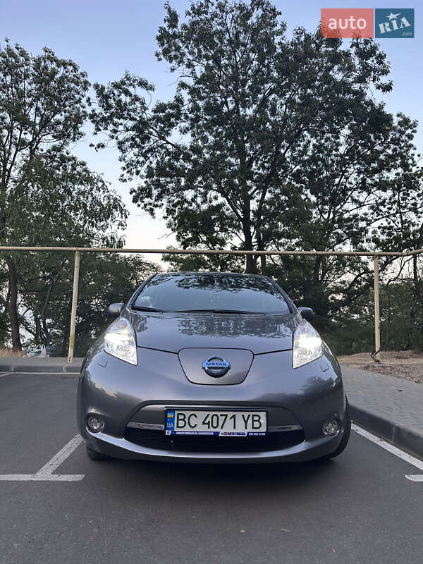 Nissan Leaf 2015