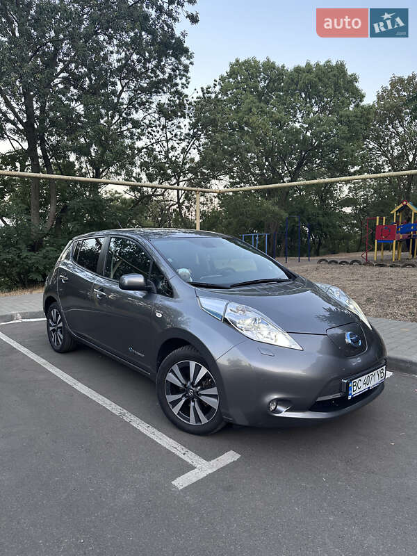 Nissan Leaf 2015