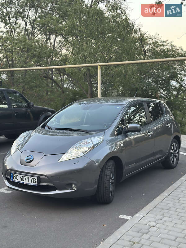 Nissan Leaf 2015