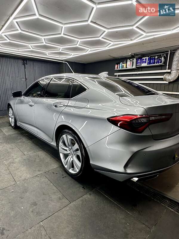 Acura TLX 2022