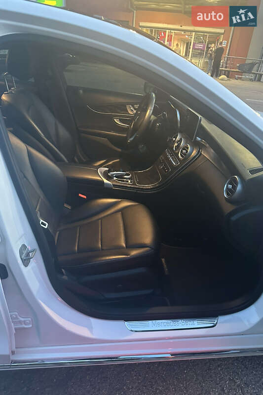 Mercedes-Benz C-Class 2016