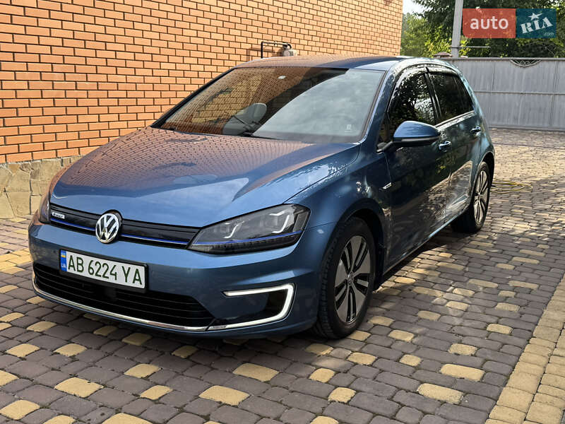 Volkswagen e-Golf 2014