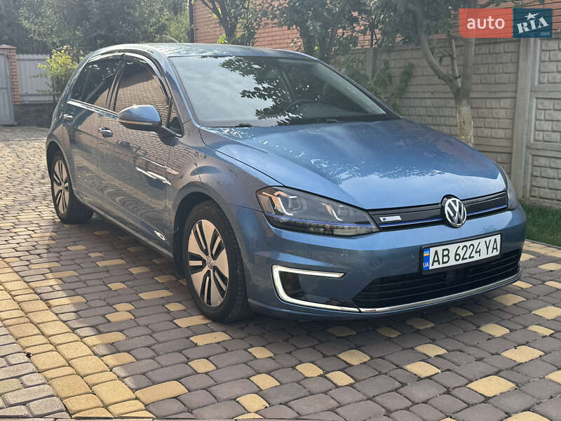 Volkswagen e-Golf 2014