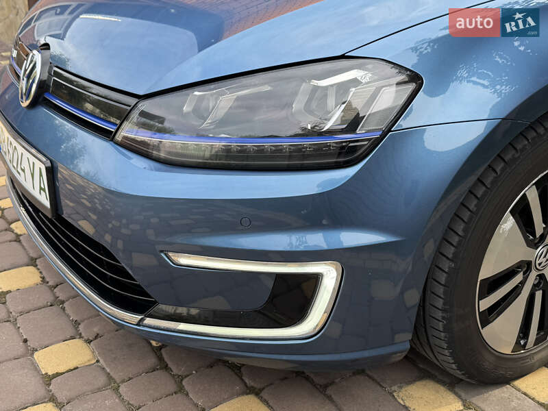 Volkswagen e-Golf 2014