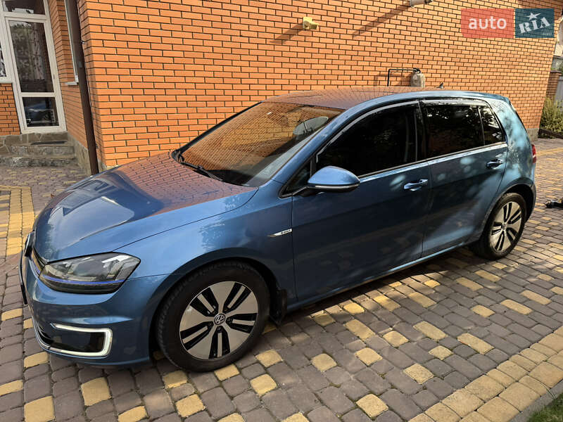Volkswagen e-Golf 2014