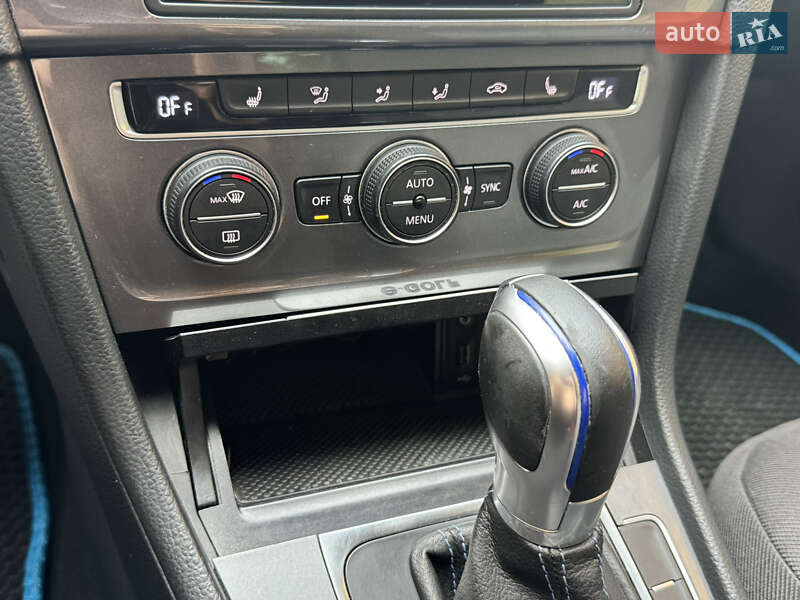 Volkswagen e-Golf 2014