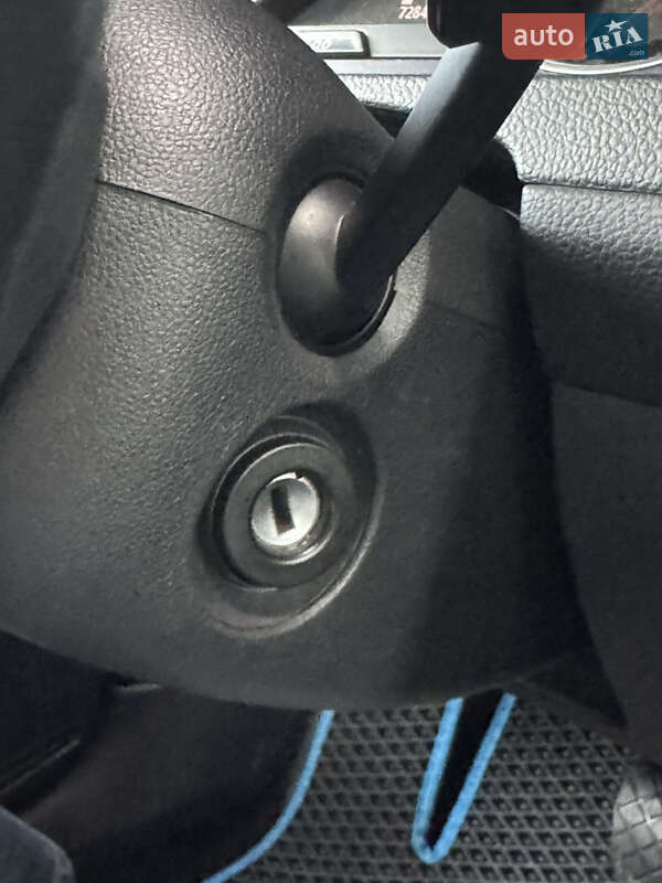 Volkswagen e-Golf 2014