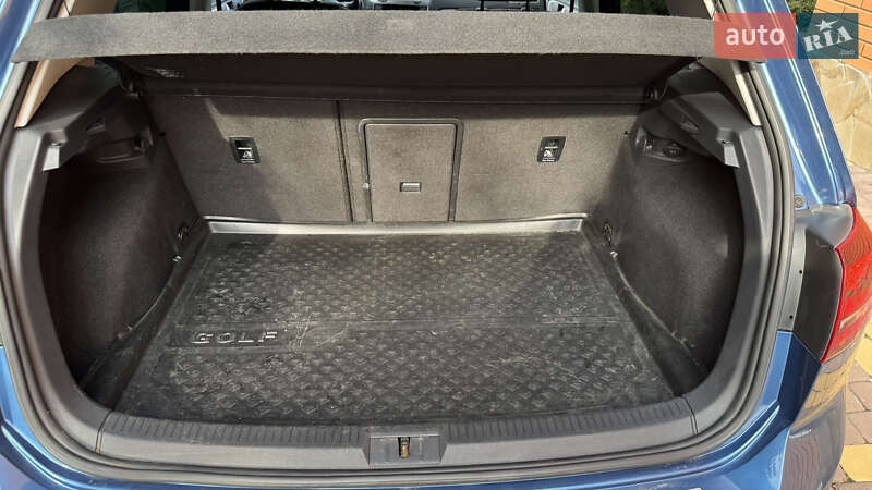 Volkswagen e-Golf 2014