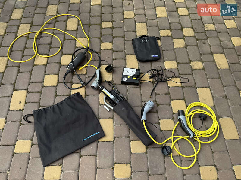 Volkswagen e-Golf 2014