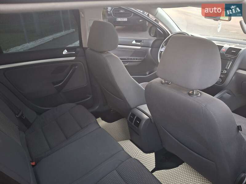 Volkswagen Golf 2008