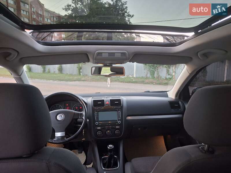 Volkswagen Golf 2008