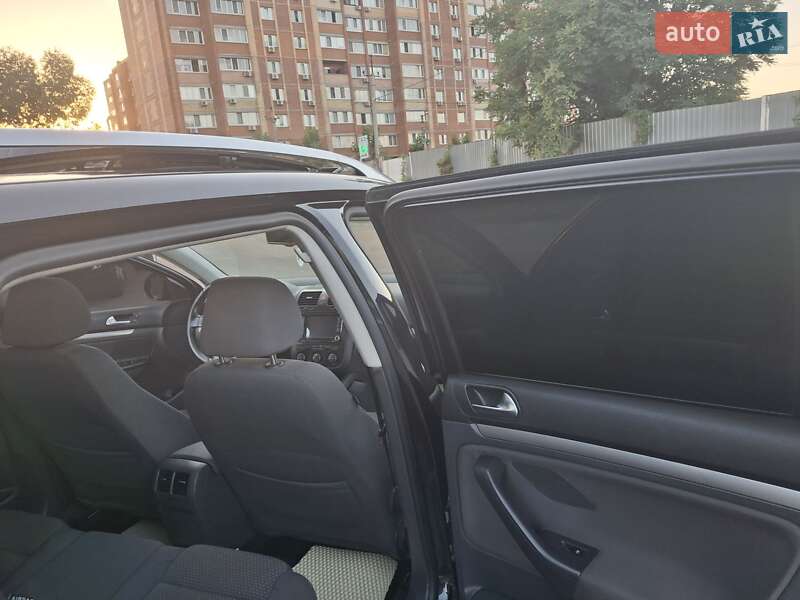 Volkswagen Golf 2008