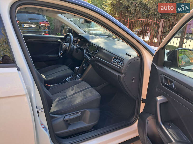 Volkswagen T-Roc 2019