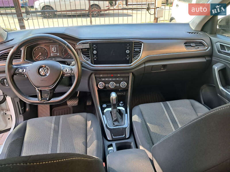 Volkswagen T-Roc 2019