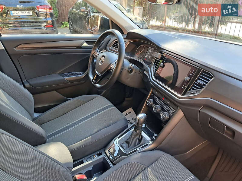 Volkswagen T-Roc 2019