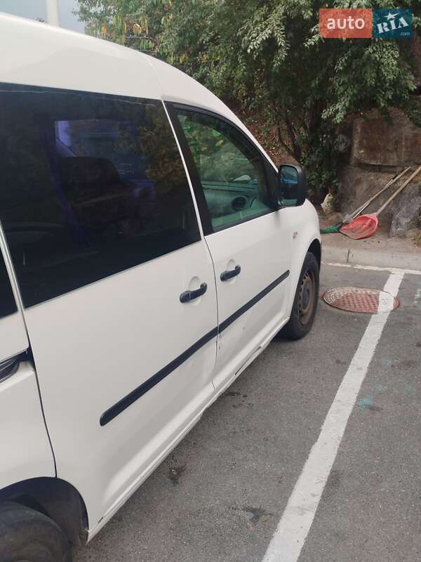 Volkswagen Caddy 2010