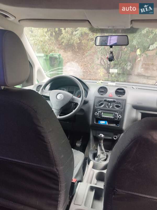 Volkswagen Caddy 2010